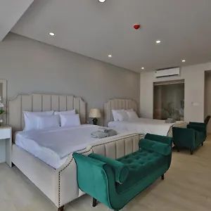 Highsea Goldcoast Superview Апартаменты Нячанг