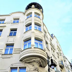 Old Town Square Superior - Valentin Apartment