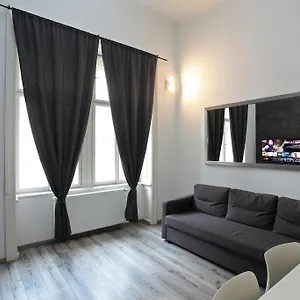  Апартаменты House - The Modern Flat